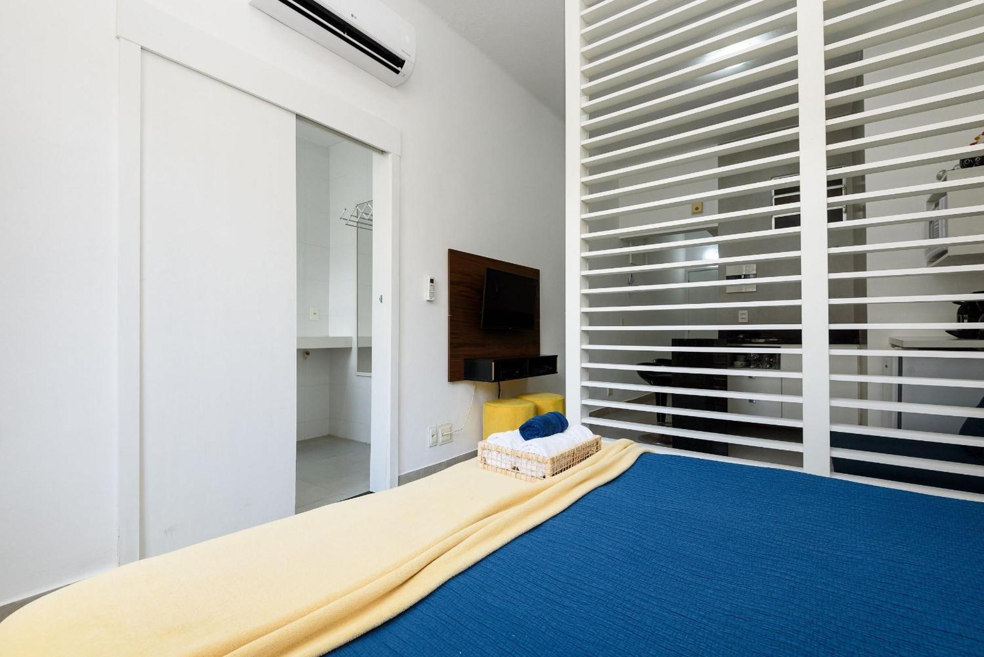 Em Copacabana A 100m Da | Jc 35/827 Apartment