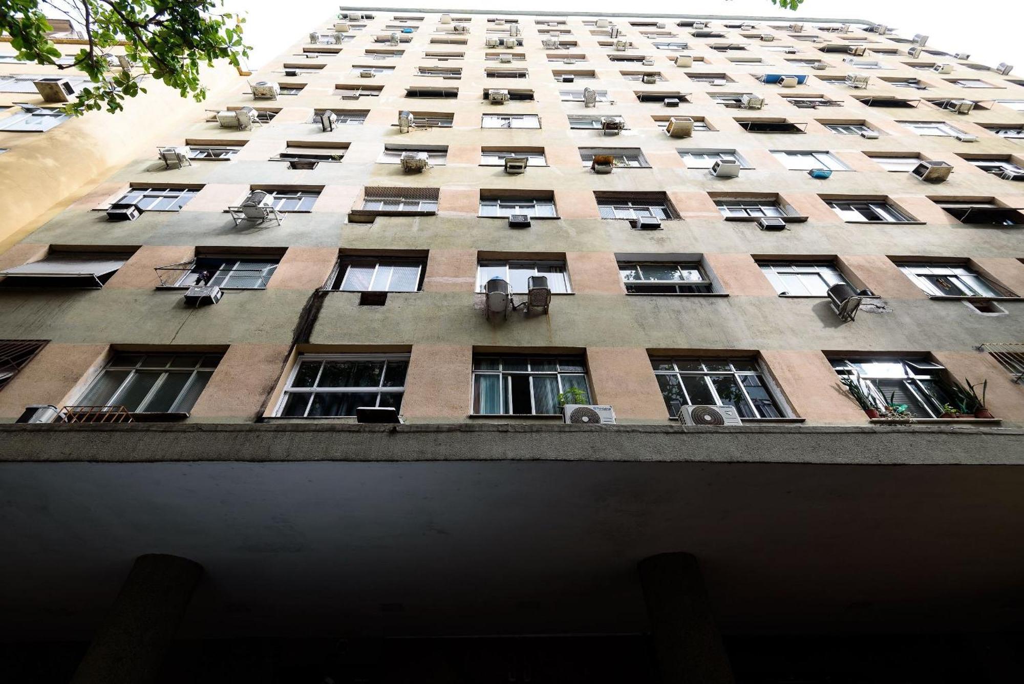 Apartment Em Copacabana A 100m Da | Jc 35/827 *